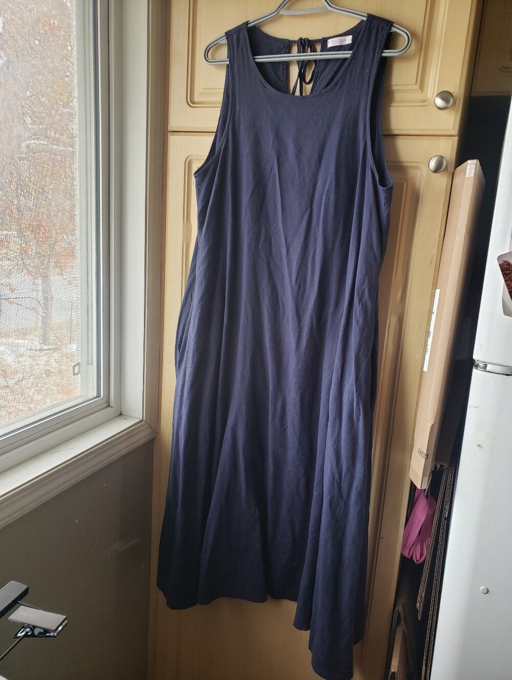 Linen Blend Sleeveless Navy Women’s Maxi Dress with Tie Back Made In Italy